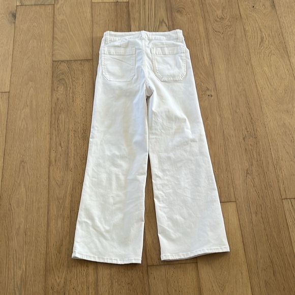Stretchy white pants. - Picture 7 of 8